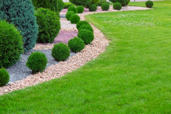 Edging Stones Installation in Huntsville